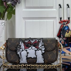 ヴィトン チェーンウォレット