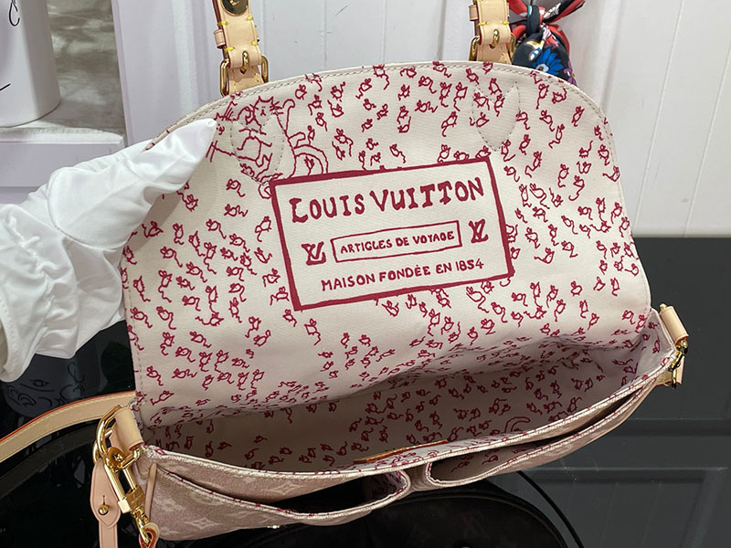 最高級ルイヴィトンスーパーコピー lv Escape Meowgram キャンバス ショルダーバッグ トゥルトレール M15134 ルイヴィトン 斜 めがけ 人気 - 画像 (2)