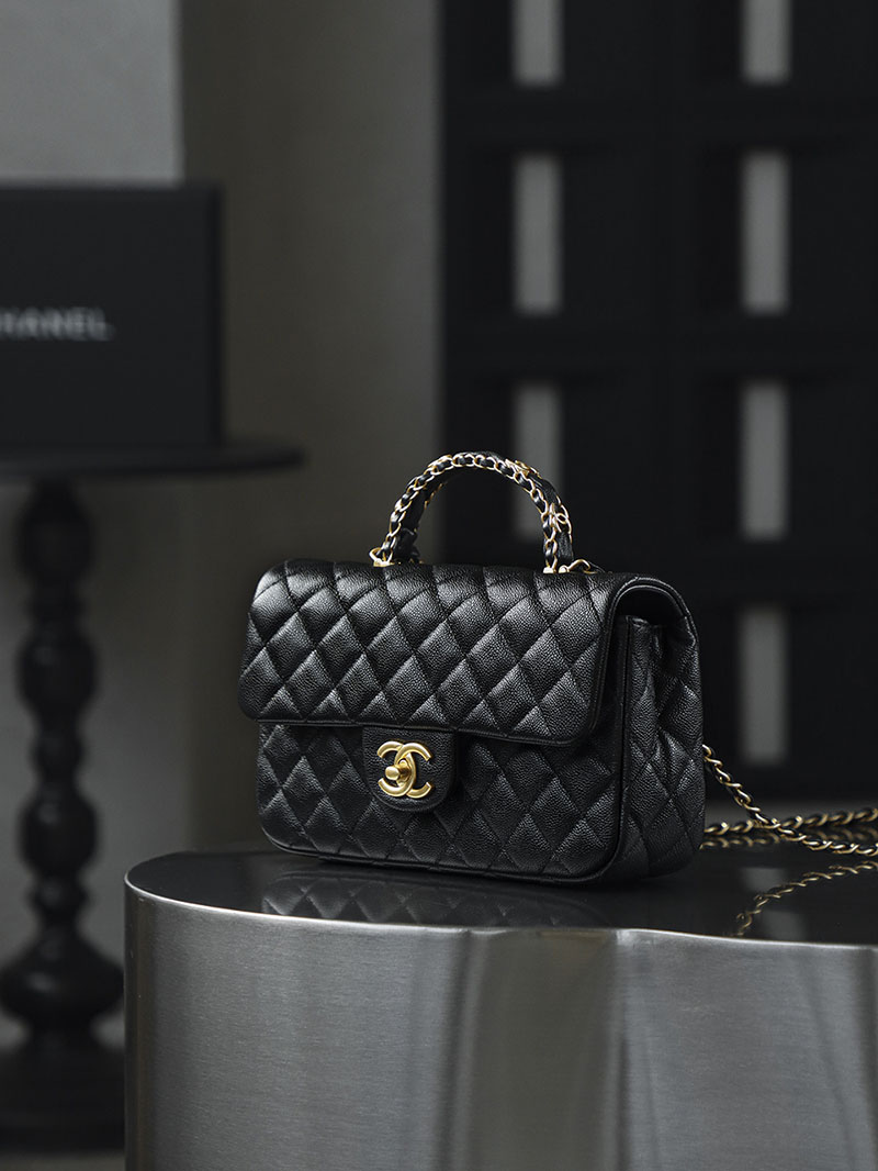 シャネル 新作バッグ 2026 CHANEL マトラッセ スモールトップハンドル フラップ バッグ AS5702 B21431 94305 シャネルバッグ 人気ランキング - 画像 (4)