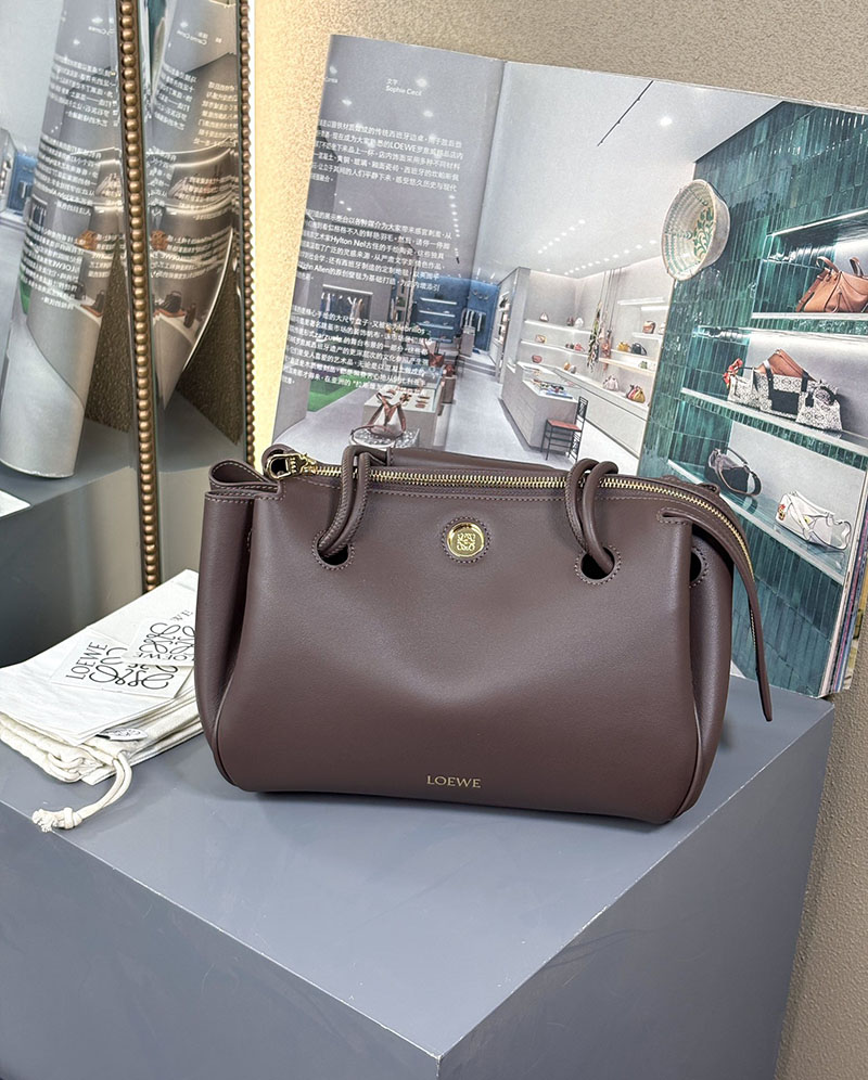 最高級ロエベスーパーコピー LOEWE マドリードバッグ スモール ダークブラウニー AANBAB2X01 ロエベ バッグ 人気ランキング - 画像 (6)