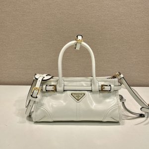 プラダ ミニバッグ アウトレット