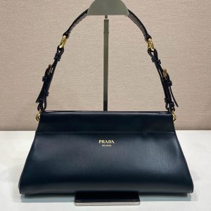 プラダ バッグ アウトレット