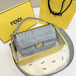 フェンディ バゲット レディース