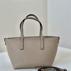 フェンディ トートバッグ アウトレット