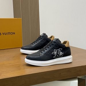 スニーカー メンズ おしゃれ 大人