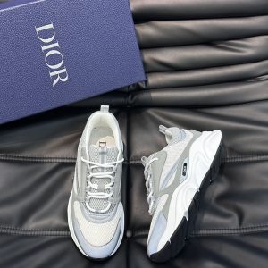 ディオール スニーカー 厚底