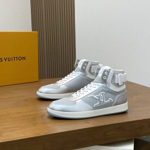 ルイヴィトン スニーカー 新作