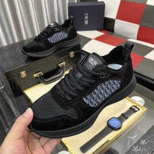 靴 人気ブランド メンズ