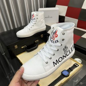 レディース カジュアル シューズ 人気 ブランド