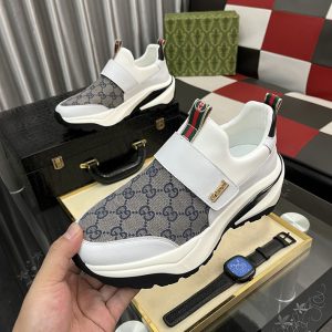 グッチ 靴 メンズ