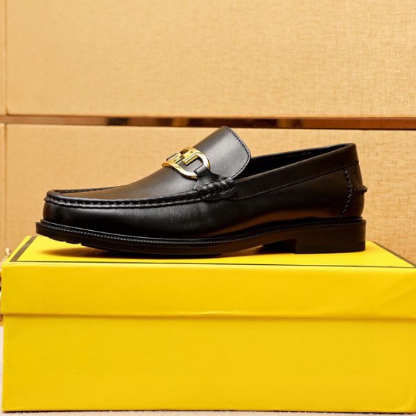 最高級フェンディスーパーコピー FENDI ローファー 靴 メンズ シューズ