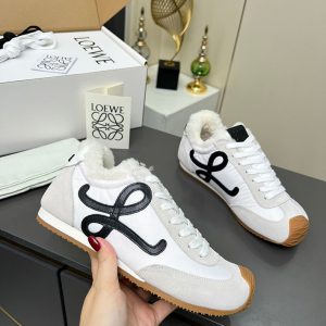 ロエベ スニーカー メンズ