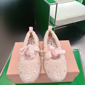miumiu バレエシューズ