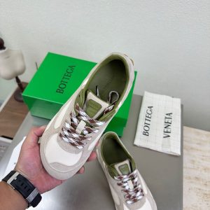 ボッテガ靴スニーカー