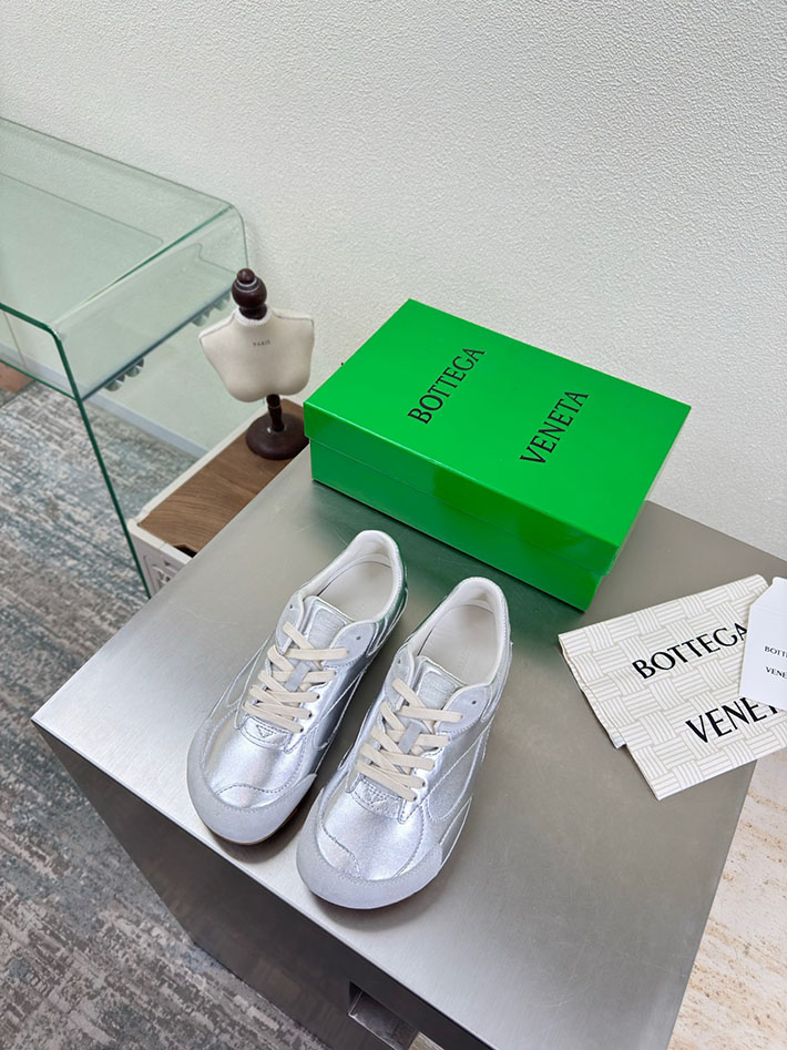 最高級ボッテガスーパーコピー Bottega Veneta オービットフラッシュスニーカー 2526974 ボッテガ ヴェネタ 靴 メンズ - 画像 (4)