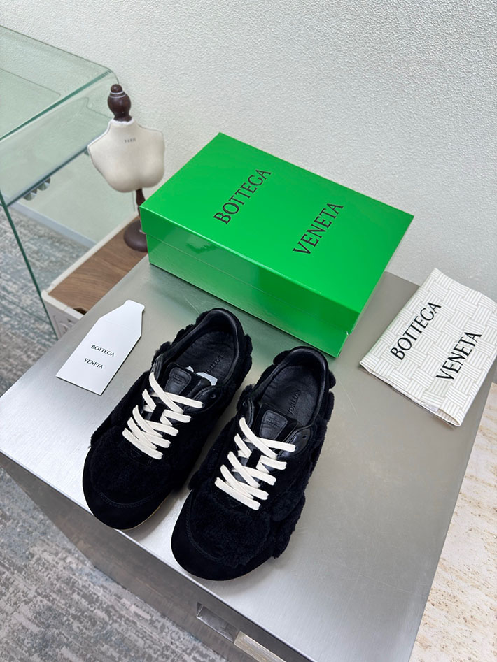 最高級ボッテガスーパーコピー Bottega Veneta オービットフラッシュスニーカー 2526975 ボッテガ ヴェネタ ピロー スニーカー - 画像 (4)