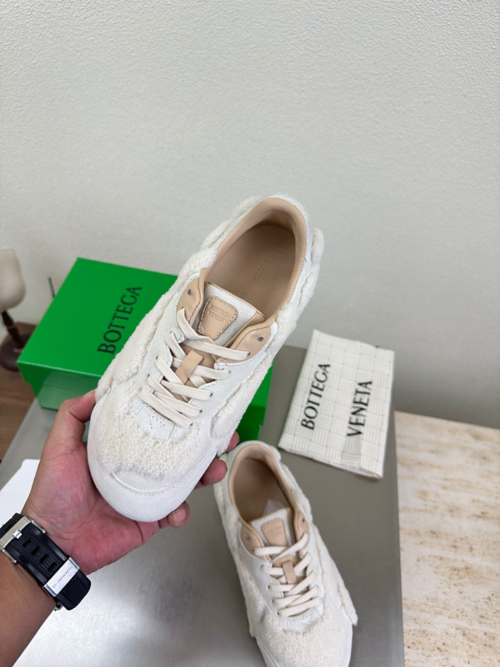 ボッテガ オービット スニーカー