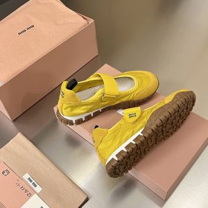 ミュウ ミュウ 靴 新作