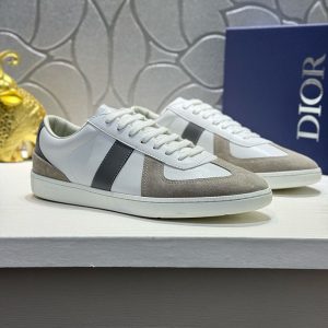 20代 人気スニーカー メンズ