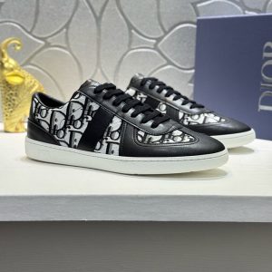 ディオール スニーカー メンズ