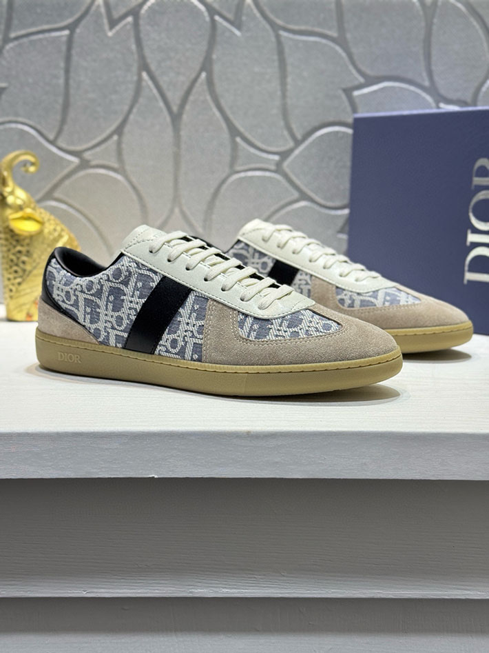 スニーカー メンズ ハイブランド