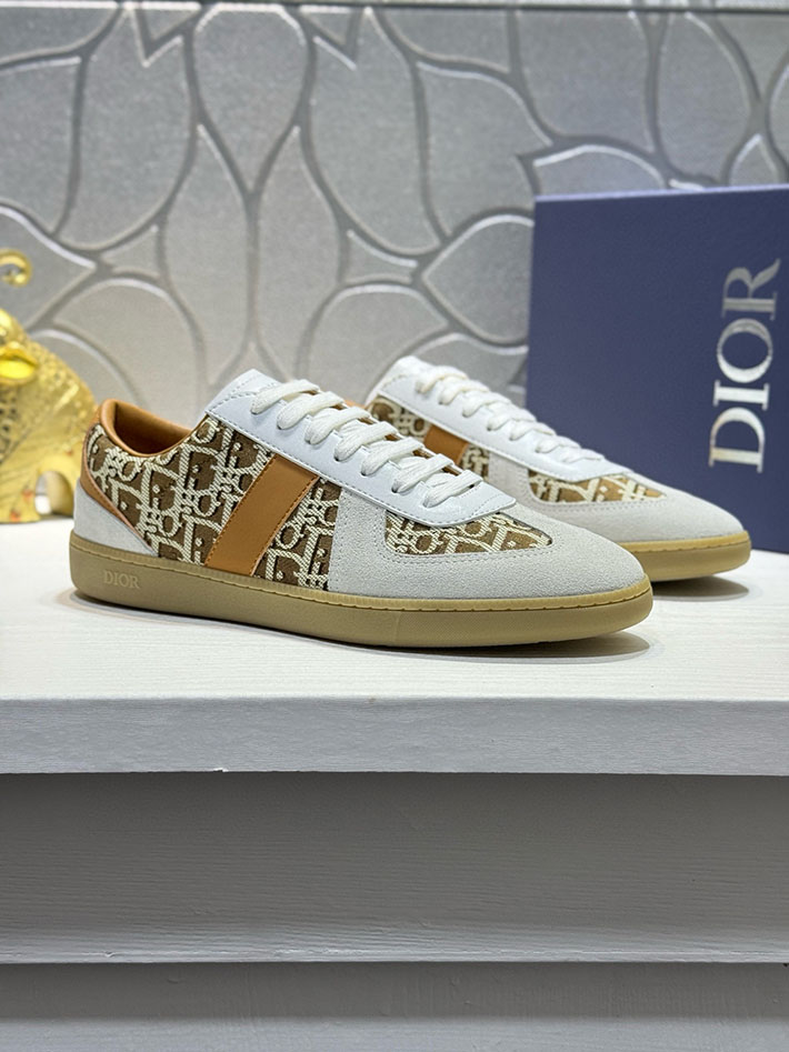 スニーカーブランド 高級