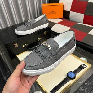 エルメスローファーメンズ