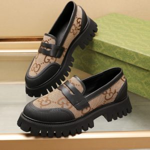 グッチ ローファー メンズ アウトレット