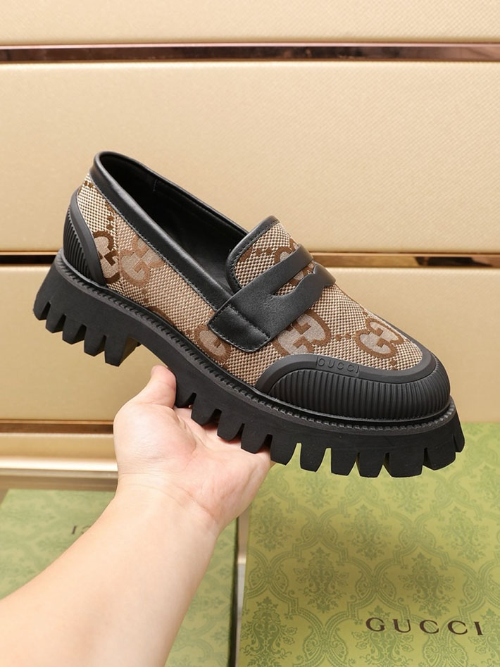 グッチ直営アウトレット店 GUCCI EVAソール MaxiGG マキシ GG ローファー 2628049 グッチ ローファー メンズ アウトレット - 画像 (9)