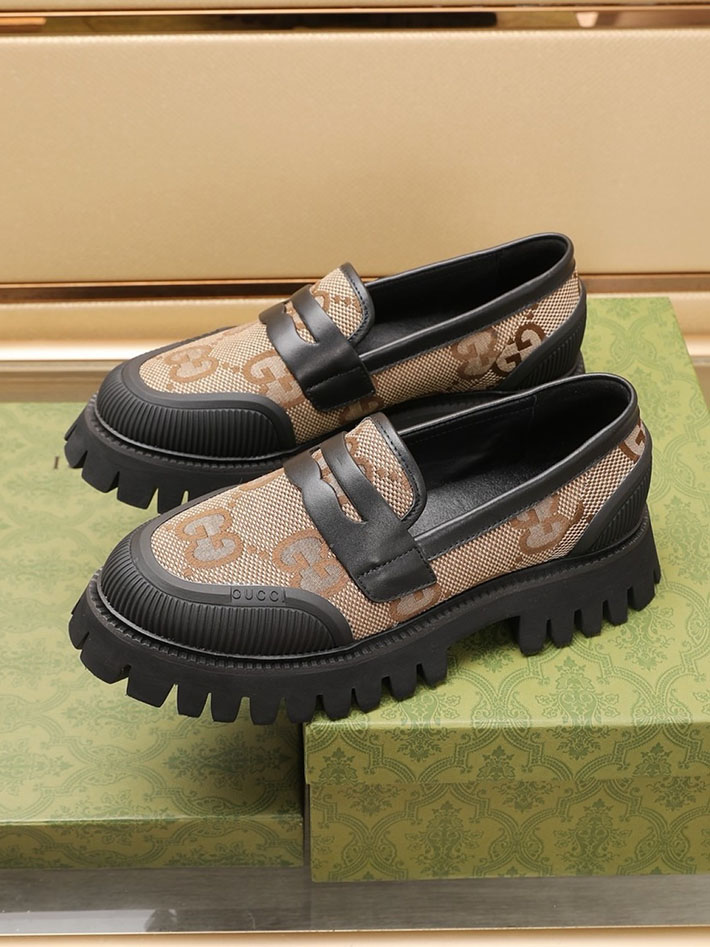 グッチ直営アウトレット店 GUCCI EVAソール MaxiGG マキシ GG ローファー 2628049 グッチ ローファー メンズ アウトレット - 画像 (8)