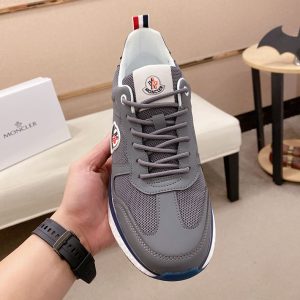 モンクレール 靴 アウトレット