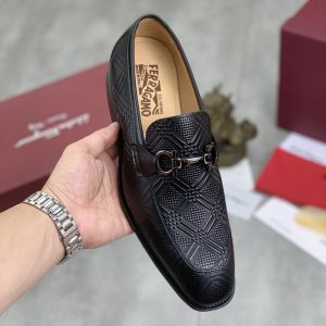 ローファー カジュアルコーデ メンズ