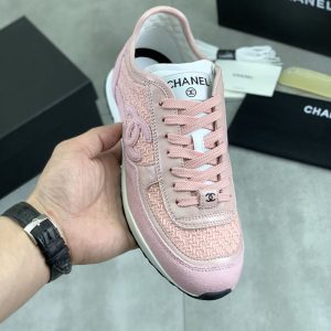 シャネル スニーカー 定価