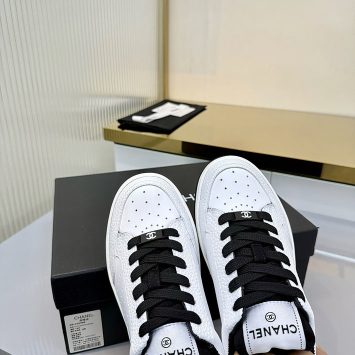 レディース 最高級シャネルスーパーコピー CHANEL 20AW ロゴパッチスニーカー 靴 2628139 シャネル スニーカー レディース 白 - 画像 (3)
