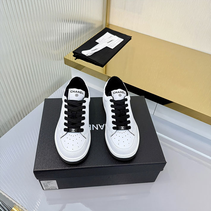 レディース 最高級シャネルスーパーコピー CHANEL 20AW ロゴパッチスニーカー 靴 2628139 シャネル スニーカー レディース 白 - 画像 (2)