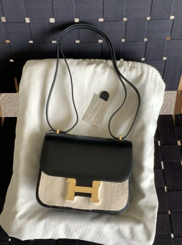 エルメス コンスタンス ミニ HERMES コンスタンス3 ミニ 黒 ブラック ボックスカーフ ゴールド金具 2627764 エルメス 新作バッグ photo review