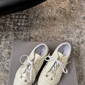 バレンシアガ 靴 新作