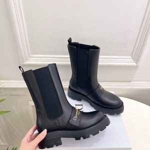 長時間歩いても疲れない ショートブーツ