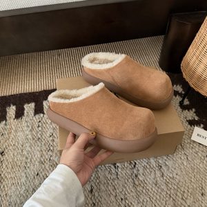 UGG ムートン サンダル 新作