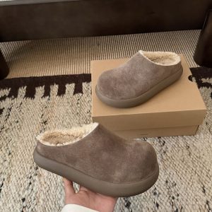 UGG ムートン サンダル スリッポン