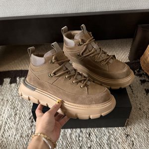 UGG スニーカー 人気 メンズ