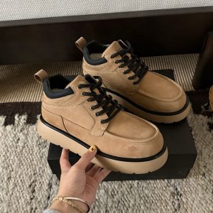 ugg スニーカー アウトレット