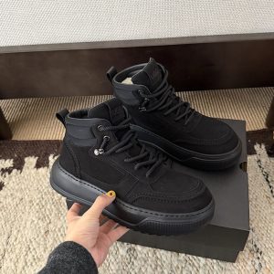 UGG スニーカー 人気 メンズ