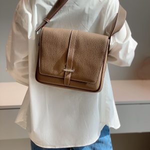 エルメス スティーブ ライト ジュニア 定価