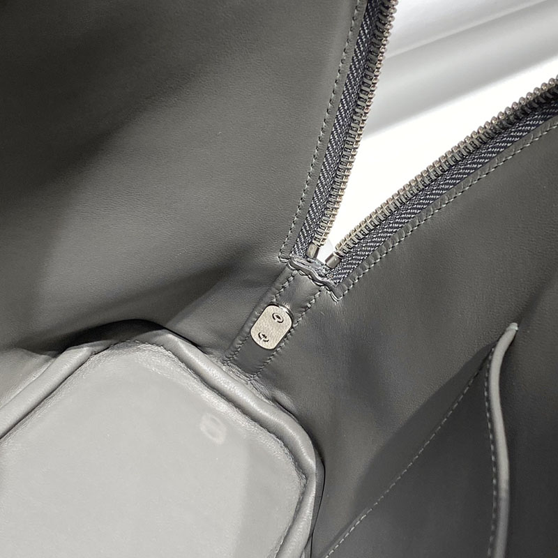 エルメス ボリード バッグ HERMES ボリード1923 25 グリメイヤー ヴォーエプソン シルバー金具 2627403 ボリード25 サイズ感 - 画像 (3)