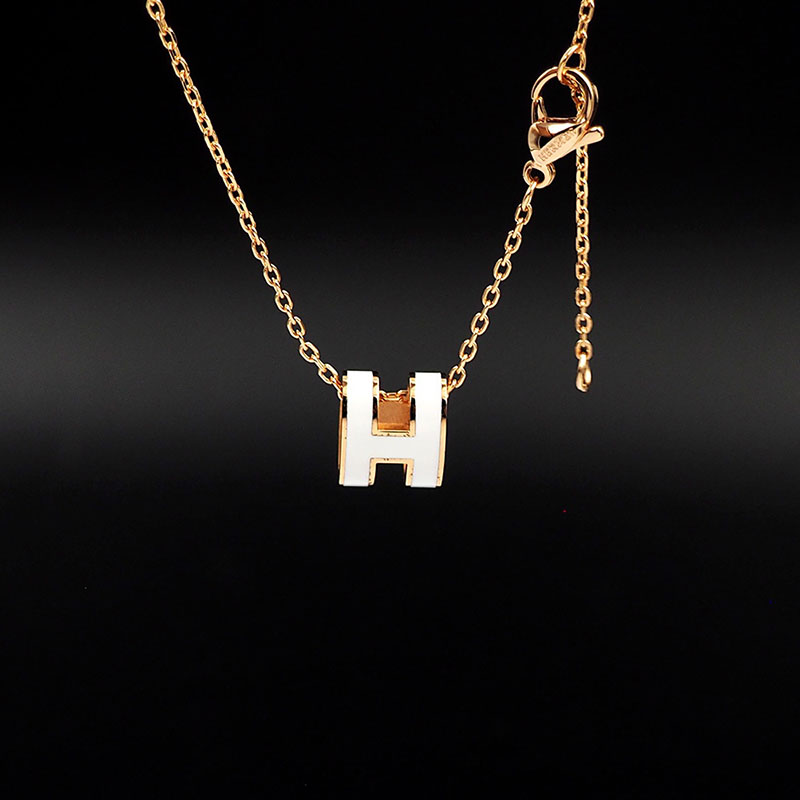 エルメス HERMES ミニ ポップアッシュ ポップH ネックレス ホワイト シャンパンゴールド金具 2627455 ミニポップ h 人気色 - 画像 (4)