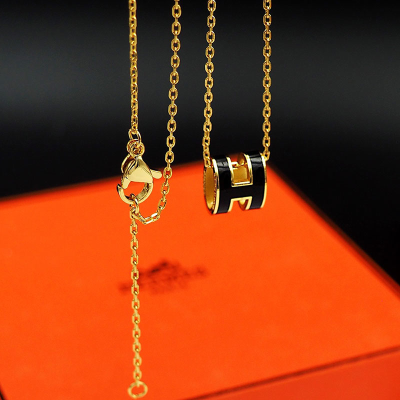 エルメス HERMES ミニ ポップアッシュ ポップH ネックレス ブラック ゴールド金具 2627456 ポップアッシュ ネックレス 定価 - 画像 (2)