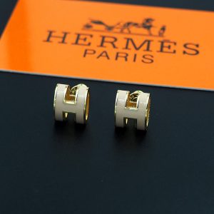 ポップアッシュ ピアス 定価