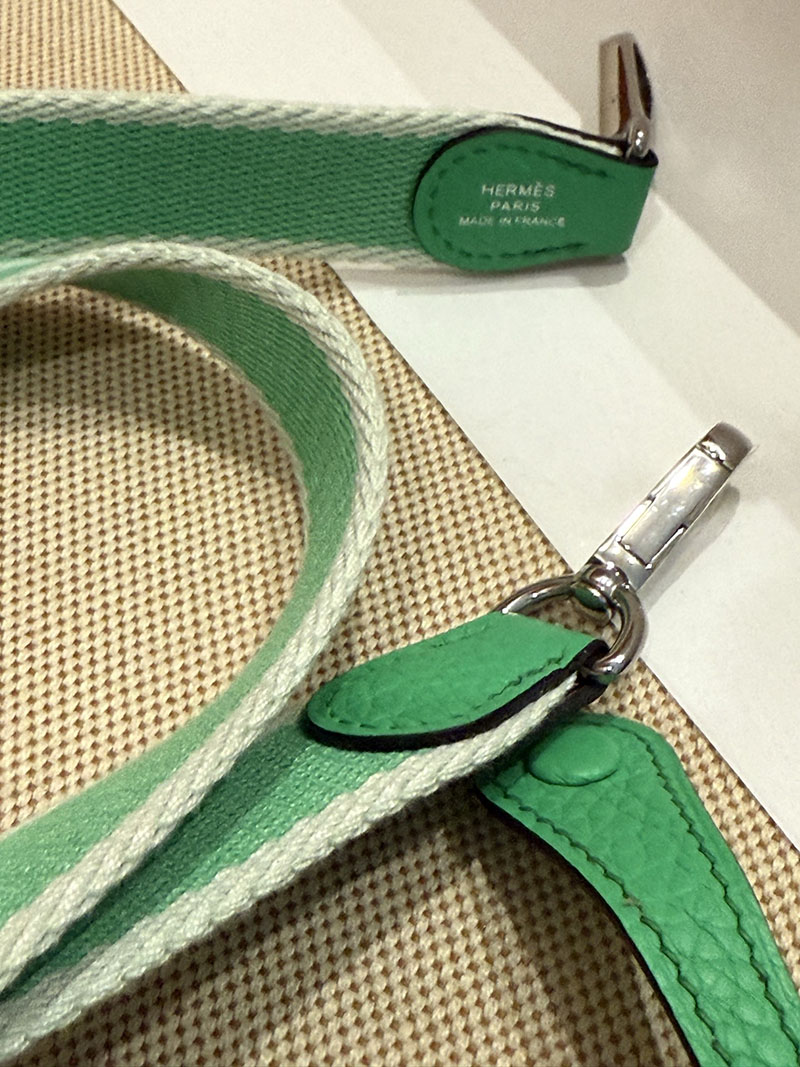 エルメス バッグ エブリンtpm HERMES エヴリン 16 TPM ヴェールコミック トリヨンクレマンス シルバー金具 2627507 エルメス専門店 - 画像 (8)