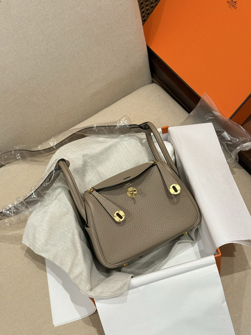 エルメスリンディミニ定価 HERMES ミニリンディ トゥルティールグレー トリヨンクレマンス ゴールド金具 2627509 エルメス専門店 おすすめ - 画像 (9)